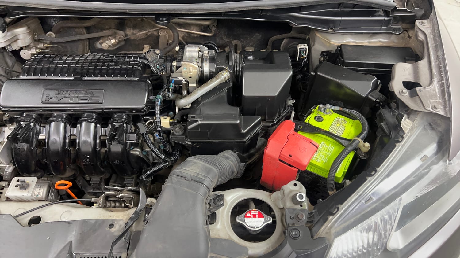 Used 2017 Honda Jazz V Petrol Petrol Manual engine ENGINE LEFT SIDE VIEW