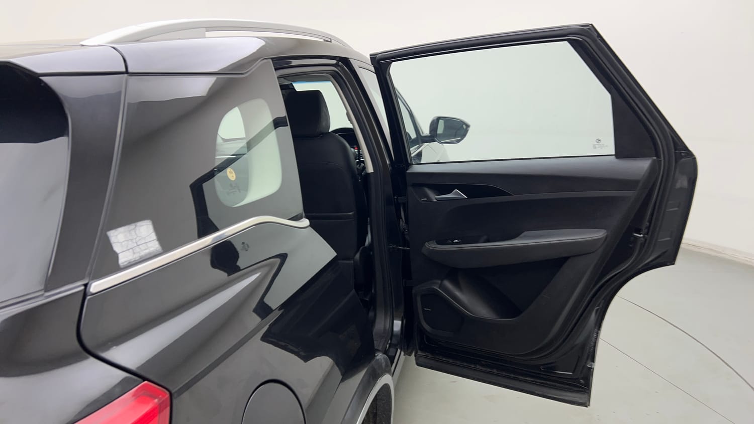 Used 2019 MG Motors Hector Sharp 1.5 DCT Petrol Petrol Automatic interior RIGHT REAR DOOR OPEN VIEW