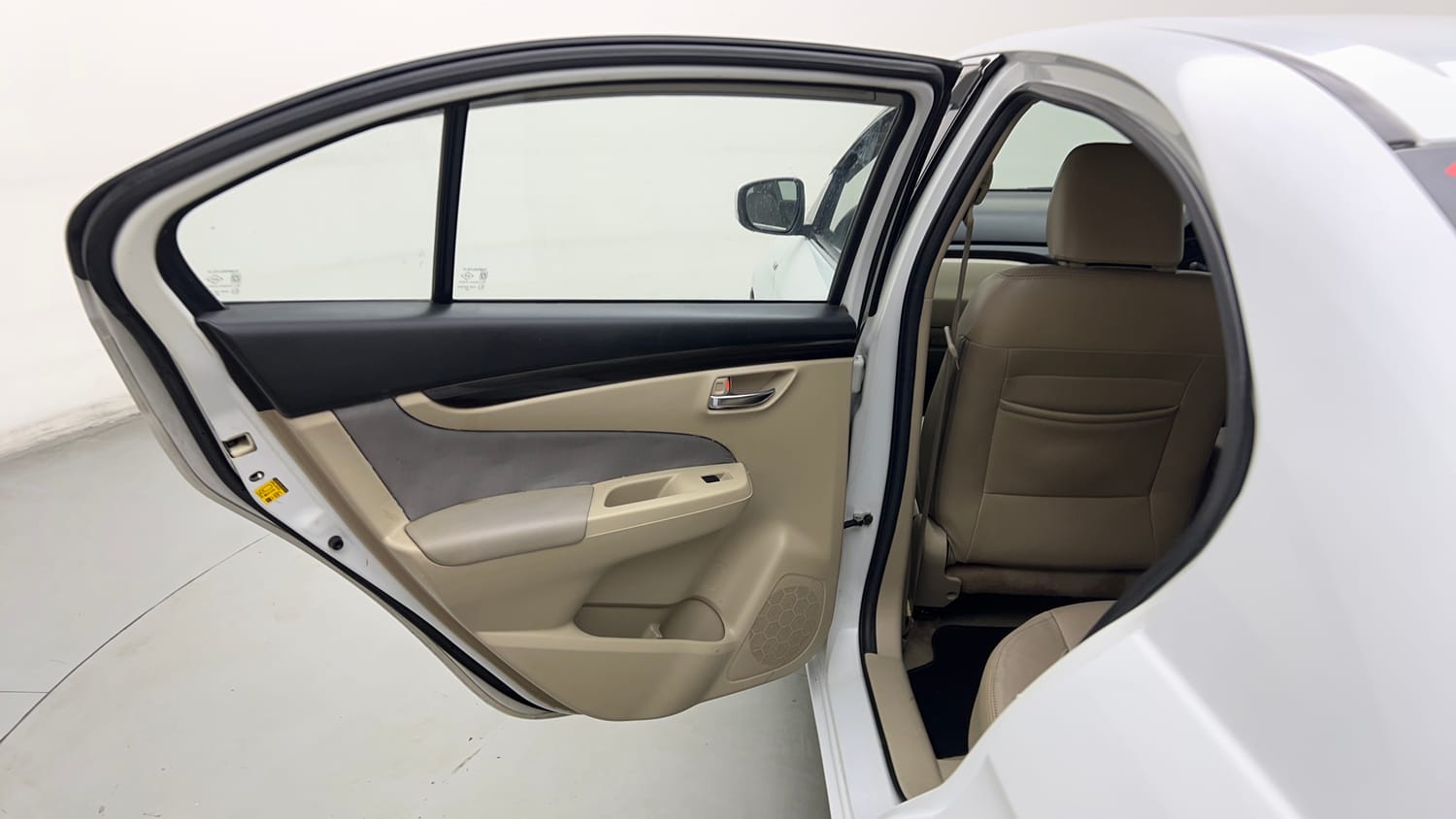 Used 2015 Maruti Suzuki Ciaz ZXI+ Petrol Manual interior LEFT REAR DOOR OPEN VIEW