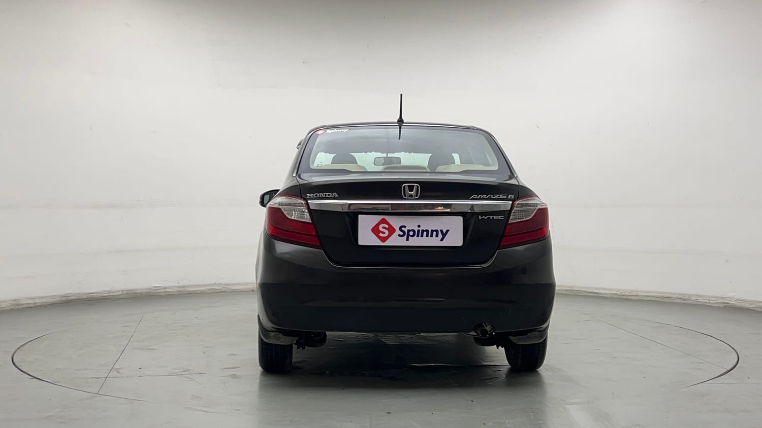Used 2017 Honda Amaze 1.2 S i-VTEC Petrol Manual exterior BACK VIEW