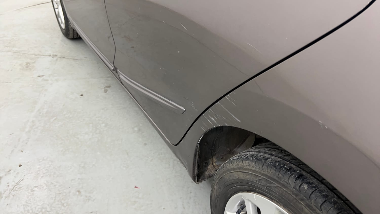 Used 2017 Honda Jazz V Petrol Petrol Manual dents MINOR SCRATCH