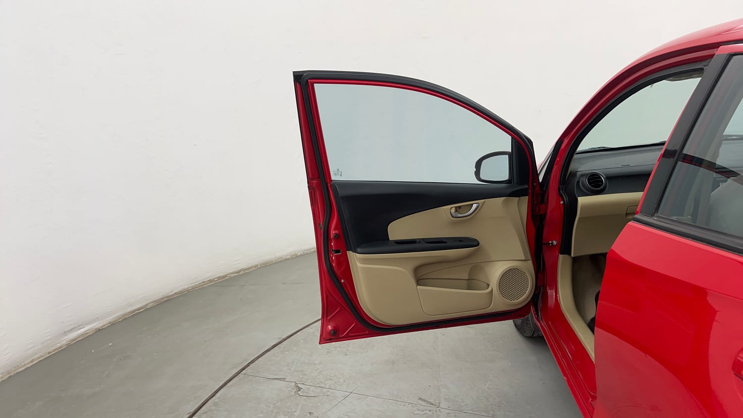 Used 2015 Honda Brio VX AT Petrol Automatic interior LEFT FRONT DOOR OPEN VIEW