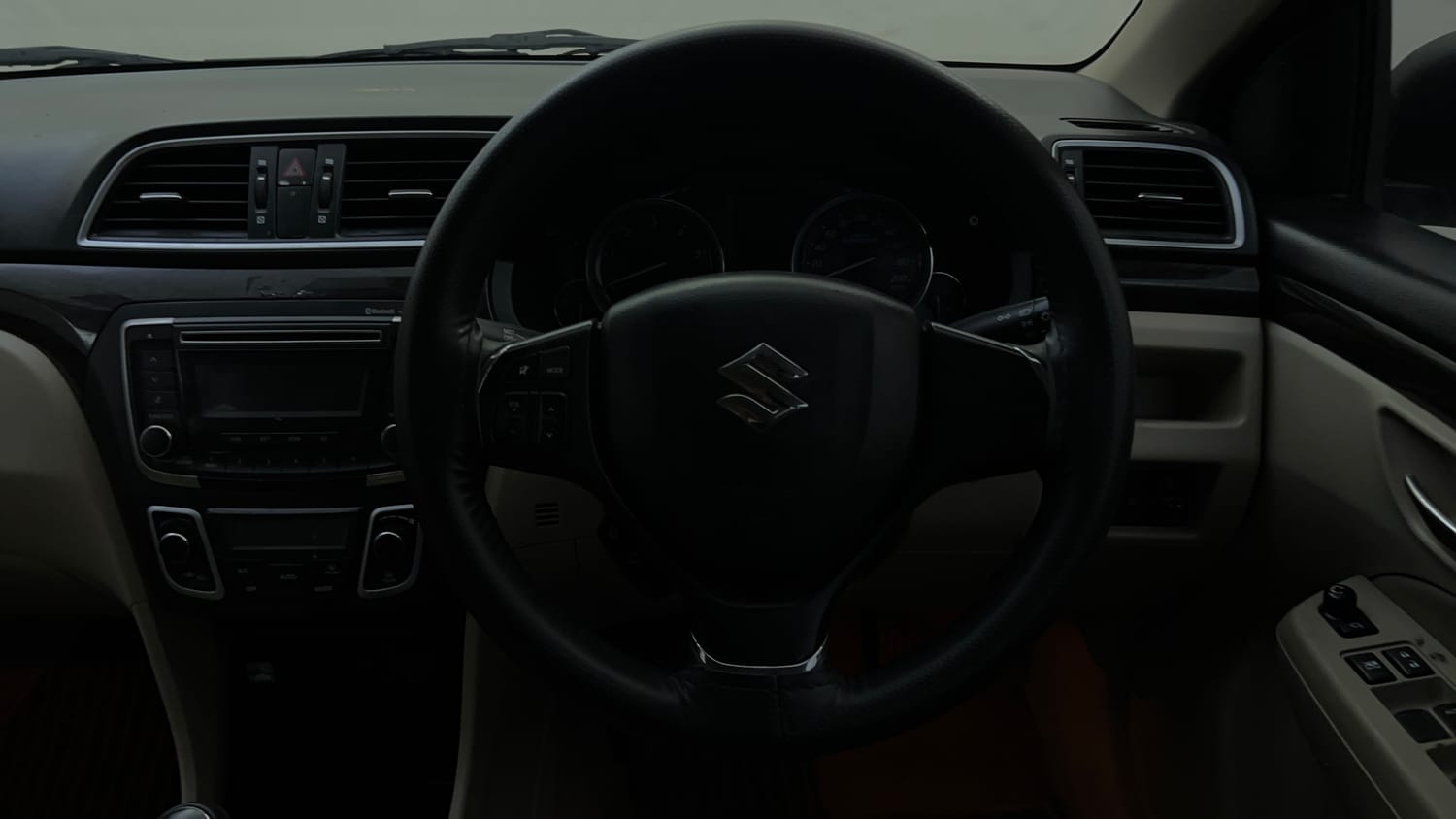 Used 2017 Maruti Suzuki Ciaz Zeta 1.3 Hybrid Diesel Manual interior STEERING VIEW