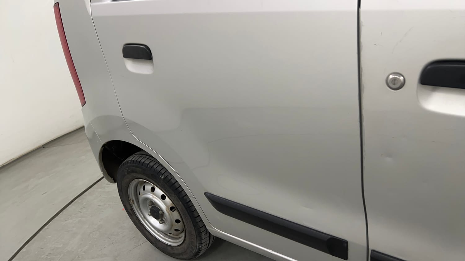 Used 2012 Maruti Suzuki Wagon R 1.0 LXi CNG Cng Manual dents MINOR DENT