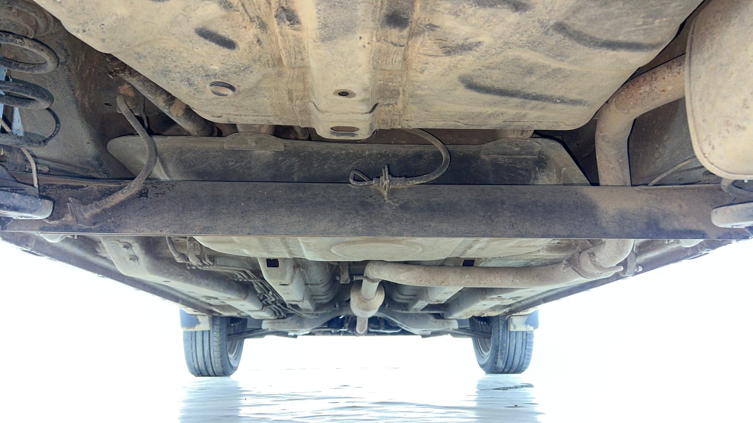 Used 2019 Tata Nexon XZA Plus Petrol Petrol Automatic extra REAR UNDERBODY VIEW (TAKEN FROM REAR)