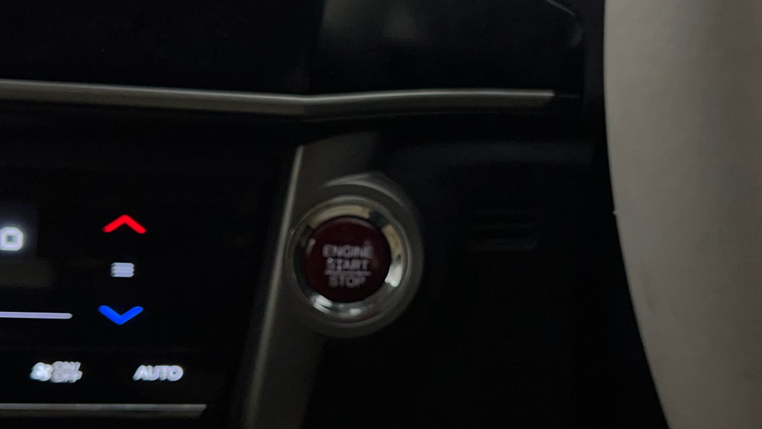 Used 2015 Honda City VX CVT Petrol Automatic top_features Keyless start
