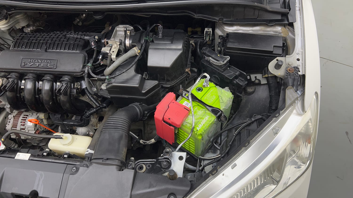Used 2015 Honda City V Petrol Manual engine ENGINE LEFT SIDE VIEW