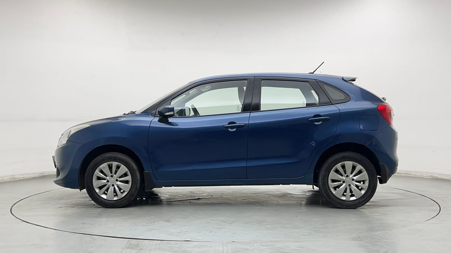 Used 2017 Maruti Suzuki Baleno Delta 1.2 Petrol Manual exterior LEFT SIDE VIEW