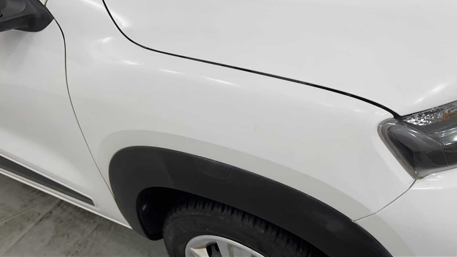 Used 2024 Renault Kwid RXT 1.0 Petrol Manual dents MINOR SCRATCH