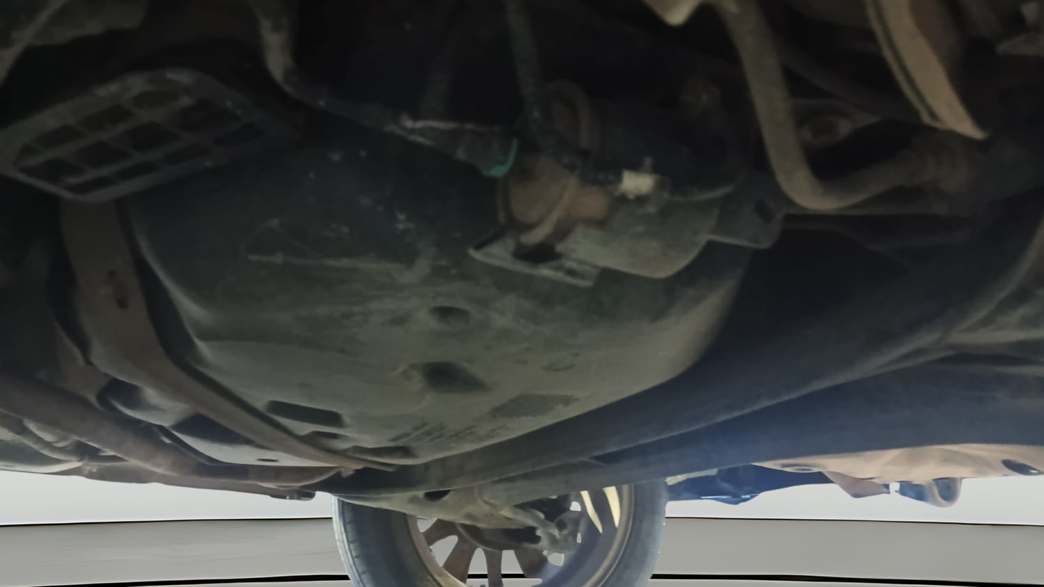 Used 2018 Maruti Suzuki Baleno Zeta 1.2 Petrol Manual extra REAR UNDERBODY VIEW (TAKEN FROM REAR)