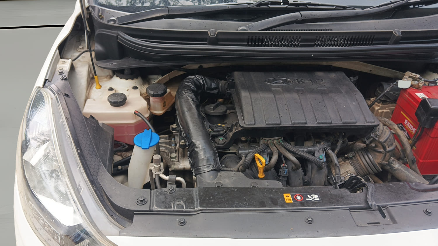 Used 2022 Hyundai Aura S 1.2 CNG Cng Manual engine ENGINE RIGHT SIDE VIEW