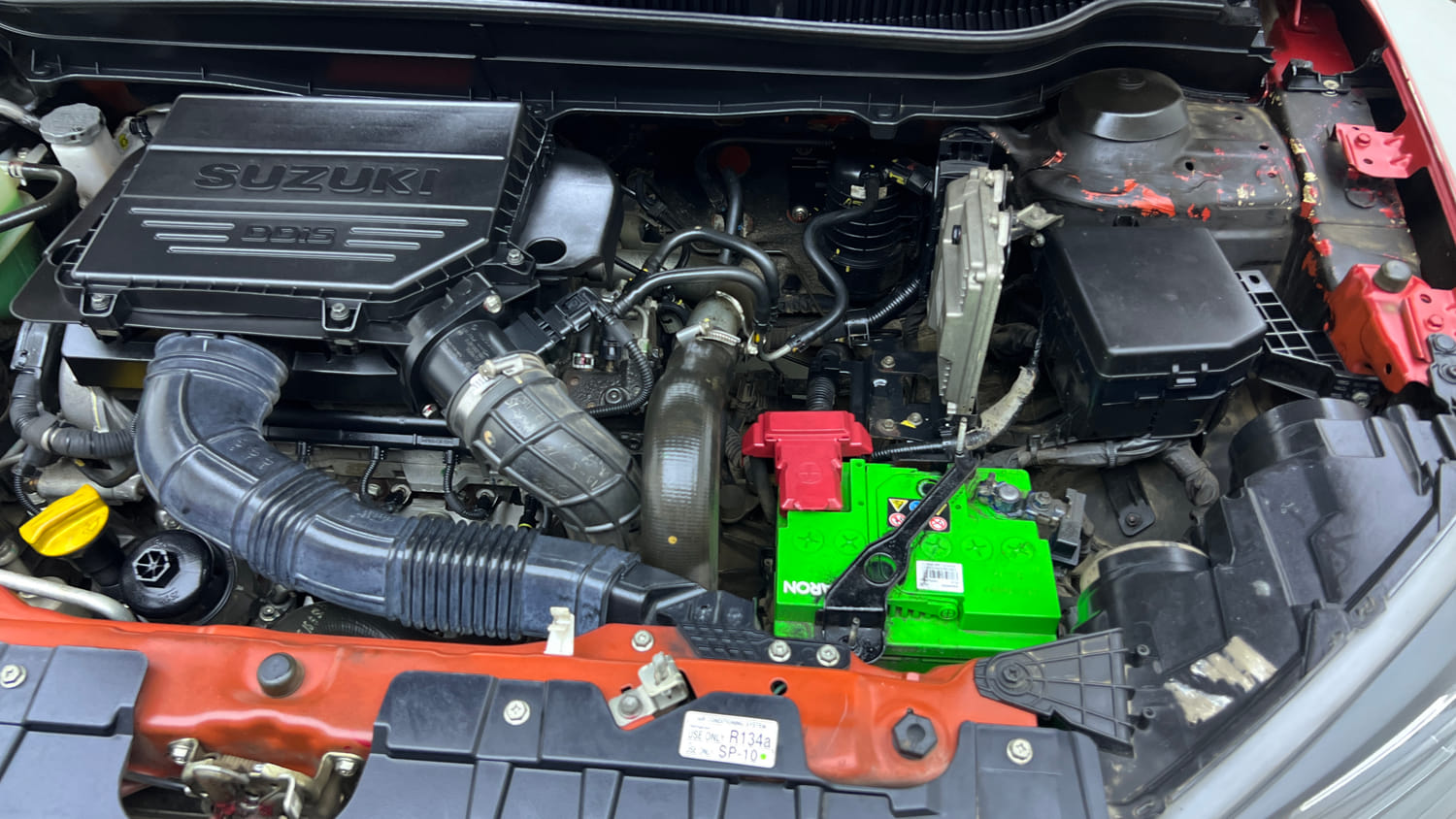 Used 2016 Maruti Suzuki Vitara Brezza [2016-2020] ZDi Diesel Manual engine ENGINE LEFT SIDE VIEW