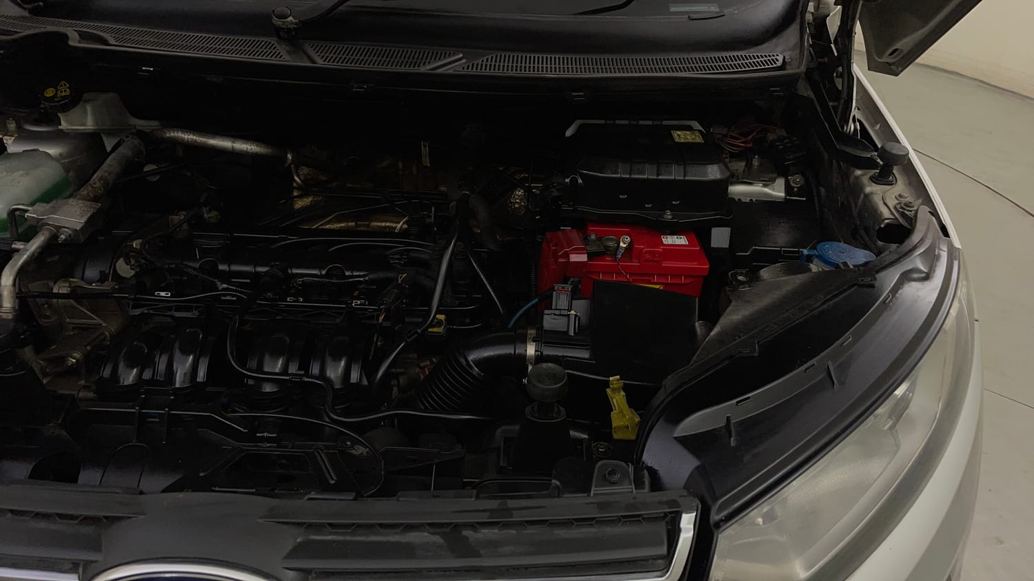 Used 2015 Ford EcoSport Trend 1.5 Ti-VCT Petrol Manual engine ENGINE LEFT SIDE VIEW