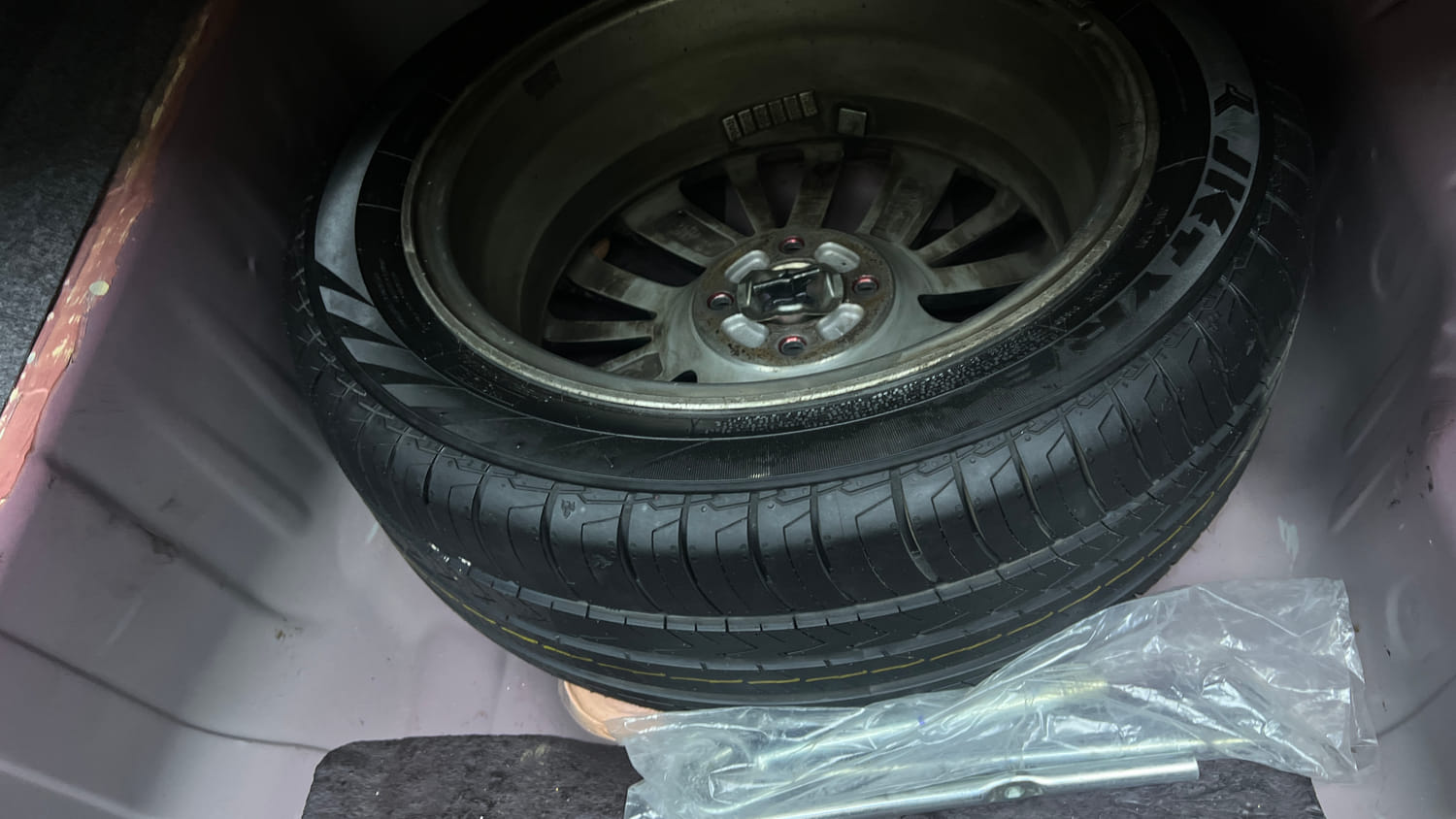 Used 2021 Honda City ZX CVT Petrol Petrol Automatic tyres SPARE TYRE VIEW