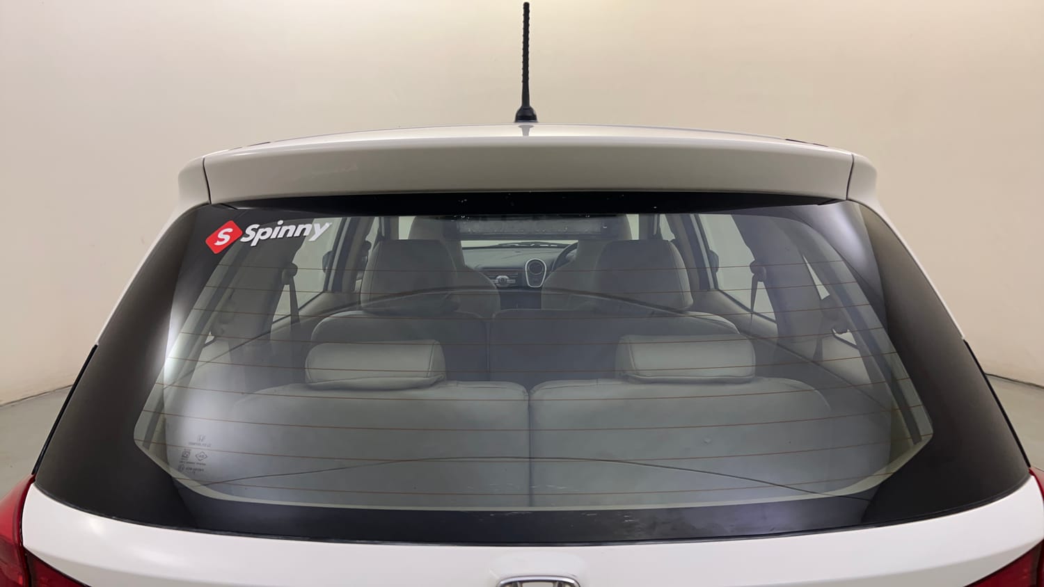 Used 2015 Honda Mobilio S Petrol Petrol Manual top_features Rear defogger