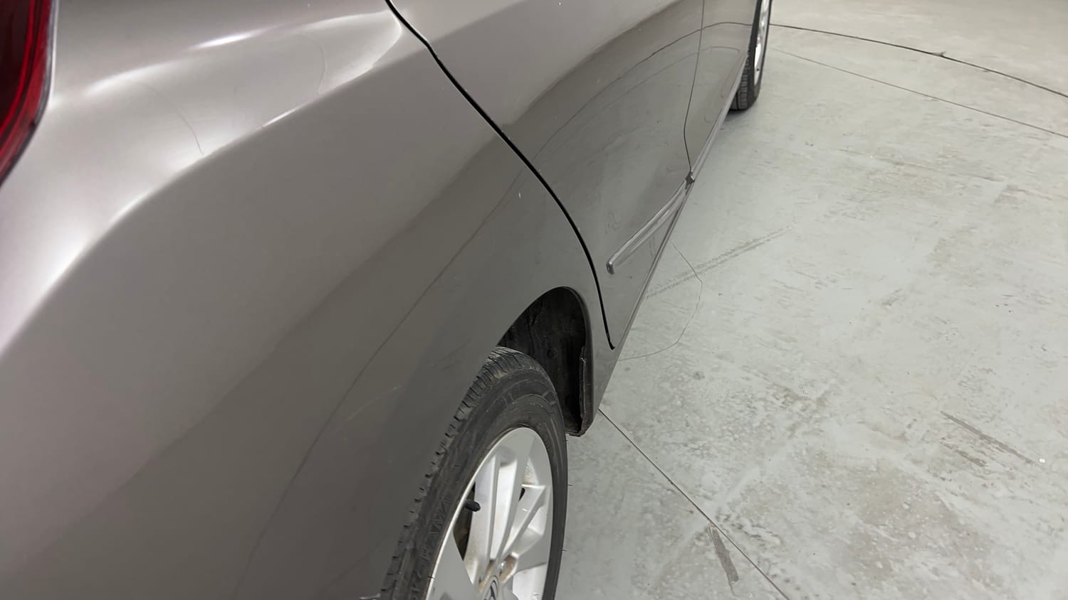 Used 2017 Honda Jazz V Petrol Petrol Manual dents MINOR SCRATCH
