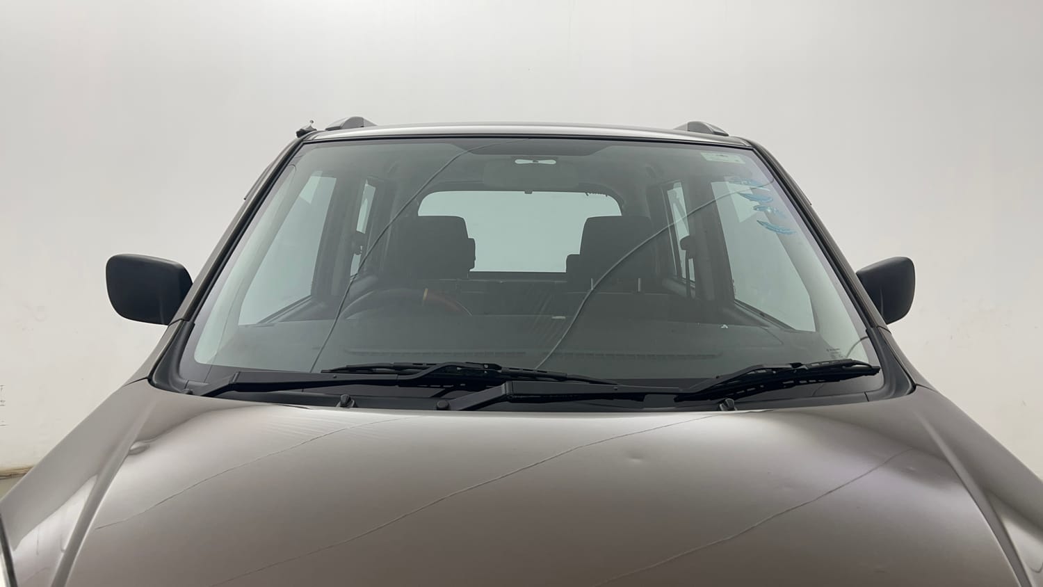 Used 2016 Maruti Suzuki Wagon R LXI Petrol Manual exterior FRONT WINDSHIELD VIEW