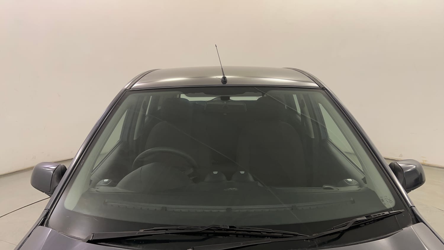 Used 2012 Ford Figo Duratec Petrol ZXI 1.2 Petrol Manual exterior FRONT WINDSHIELD VIEW