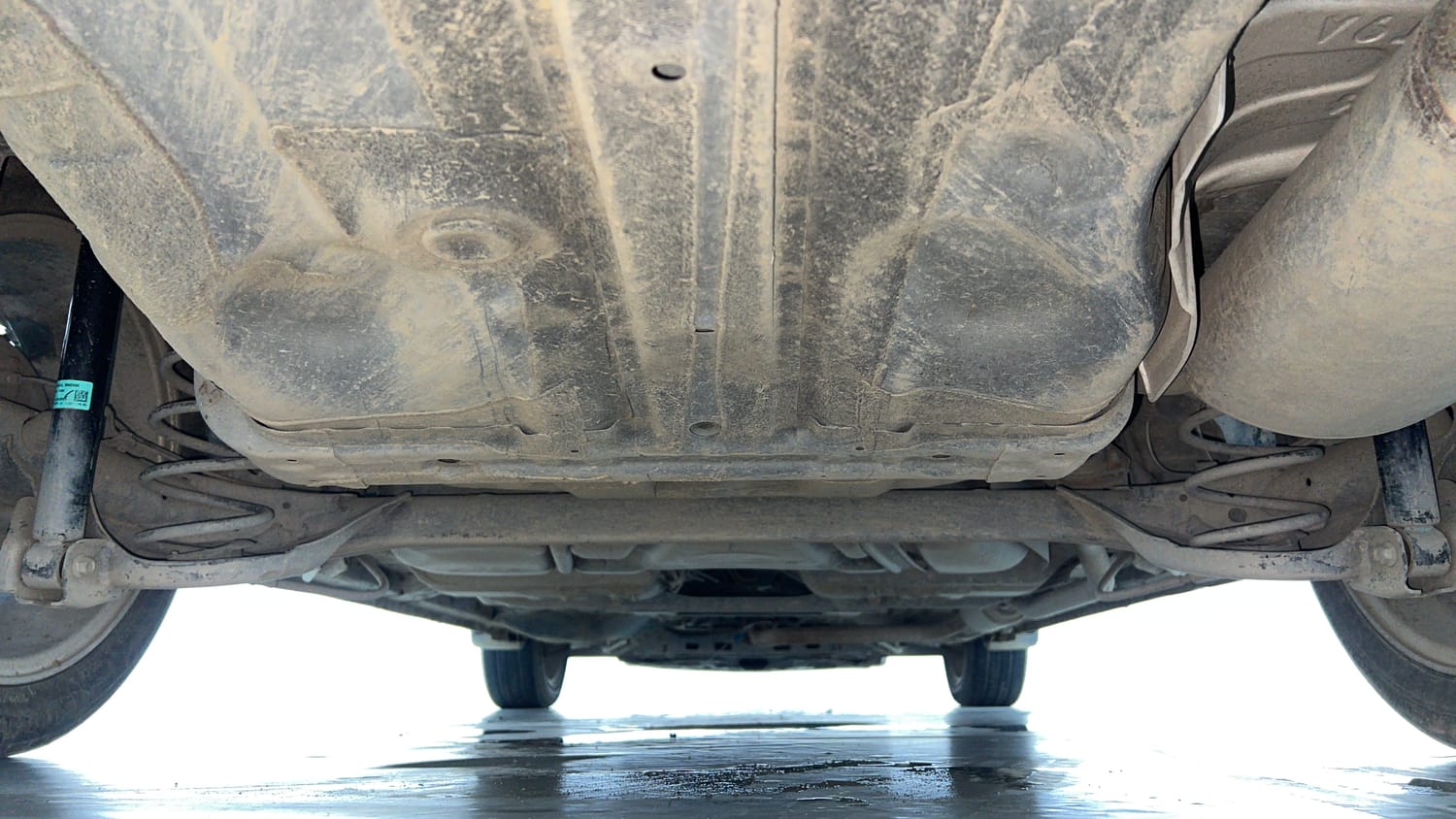Used 2023 Honda City ZX Petrol MT Petrol Manual extra REAR UNDERBODY VIEW (TAKEN FROM REAR)