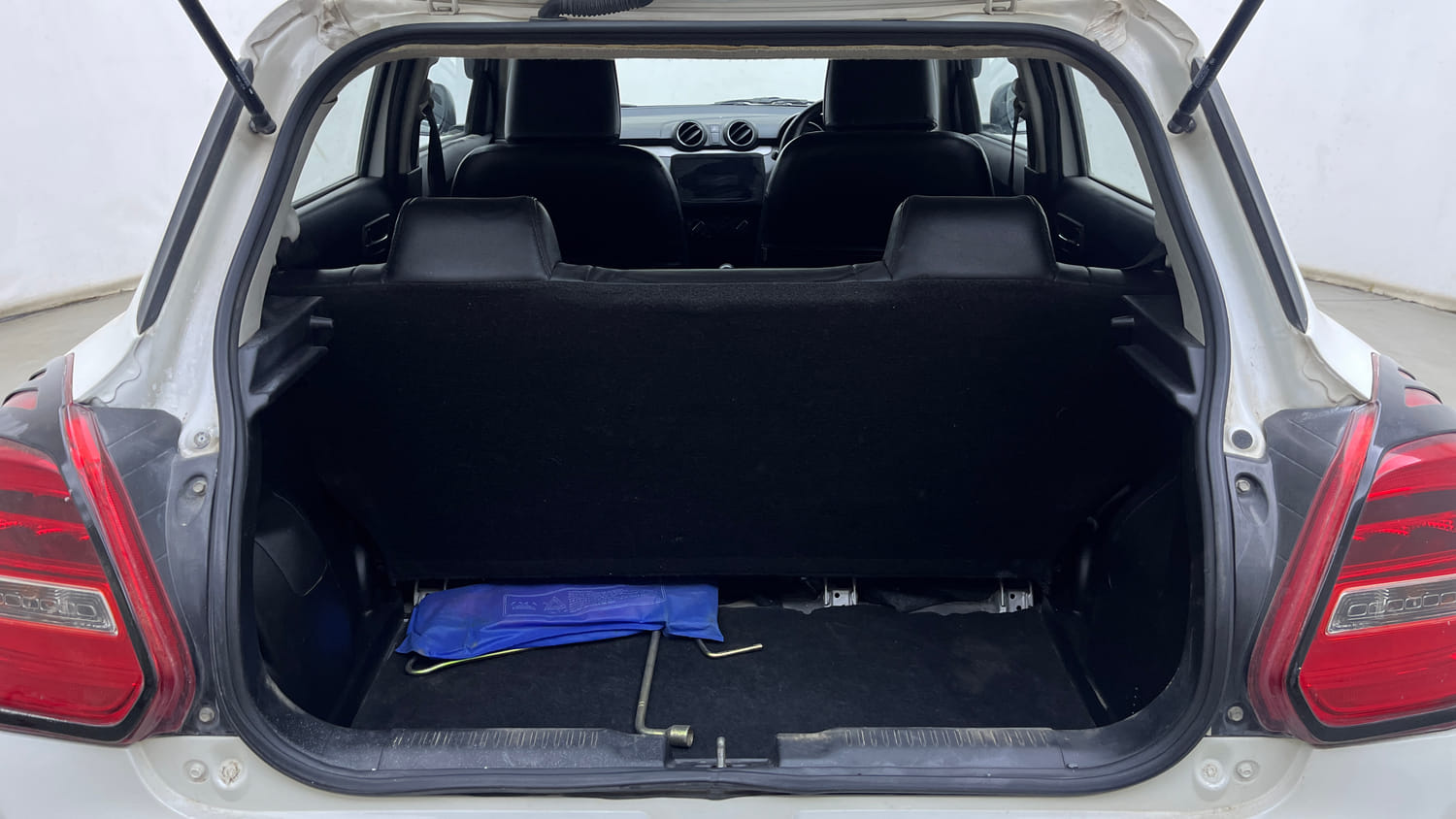 Used 2024 Maruti Suzuki Swift VXi Petrol Manual interior DICKY INSIDE VIEW