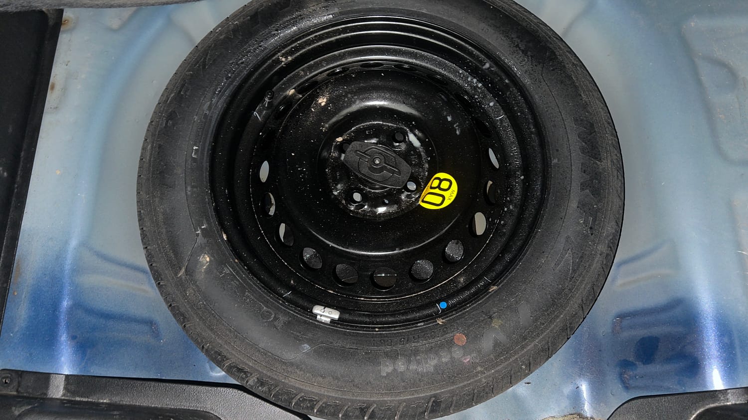 Used 2021 Maruti Suzuki Baleno Zeta Petrol Manual tyres SPARE TYRE VIEW