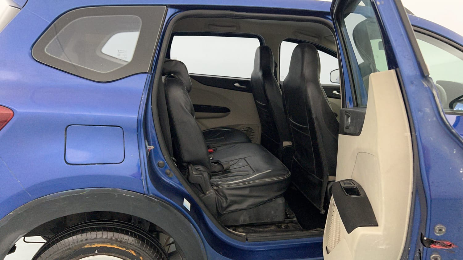 Used 2019 Renault Triber RXZ Petrol Manual interior RIGHT SIDE REAR DOOR CABIN VIEW