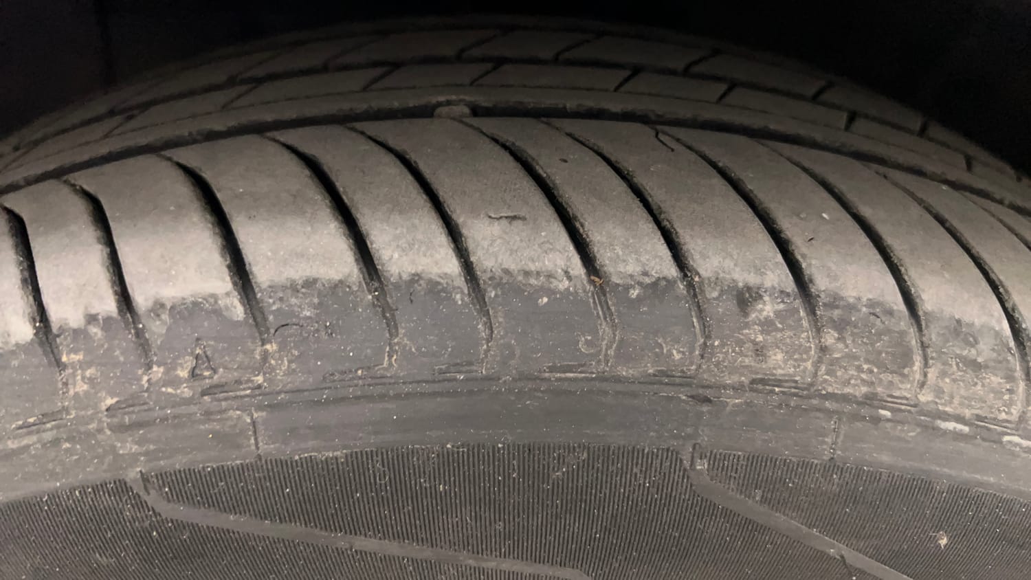 Used 2019 Hyundai Xcent SX (O)CRDi Diesel Manual tyres LEFT FRONT TYRE TREAD VIEW
