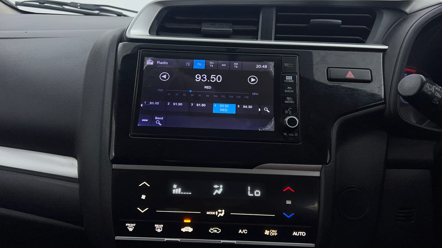 Used 2017 Honda WR-V VX MT Petrol Petrol Manual interior MUSIC SYSTEM & AC CONTROL VIEW
