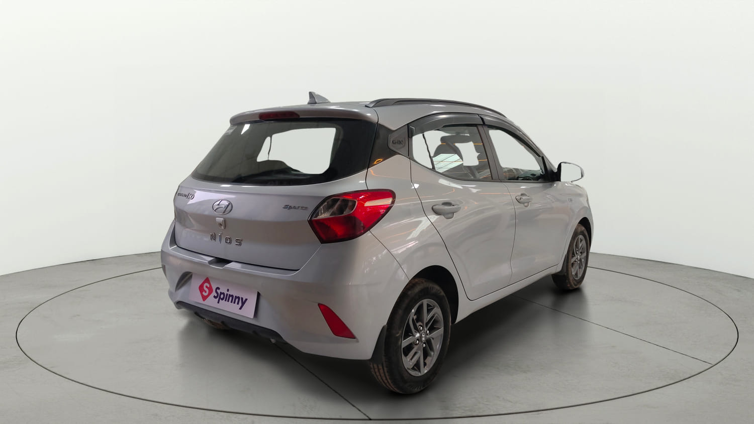 Used 2021 Hyundai Grand i10 Nios Sportz AMT 1.2 Kappa VTVT Petrol Automatic exterior RIGHT REAR CORNER VIEW
