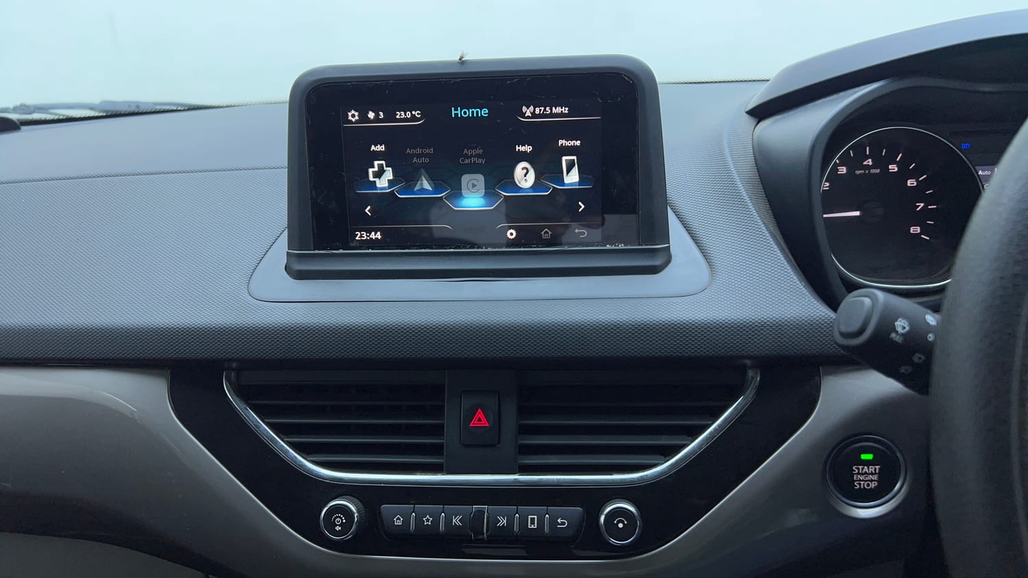 Used 2019 Tata Nexon XZA Plus Petrol Petrol Automatic top_features Integrated (in-dash) music system