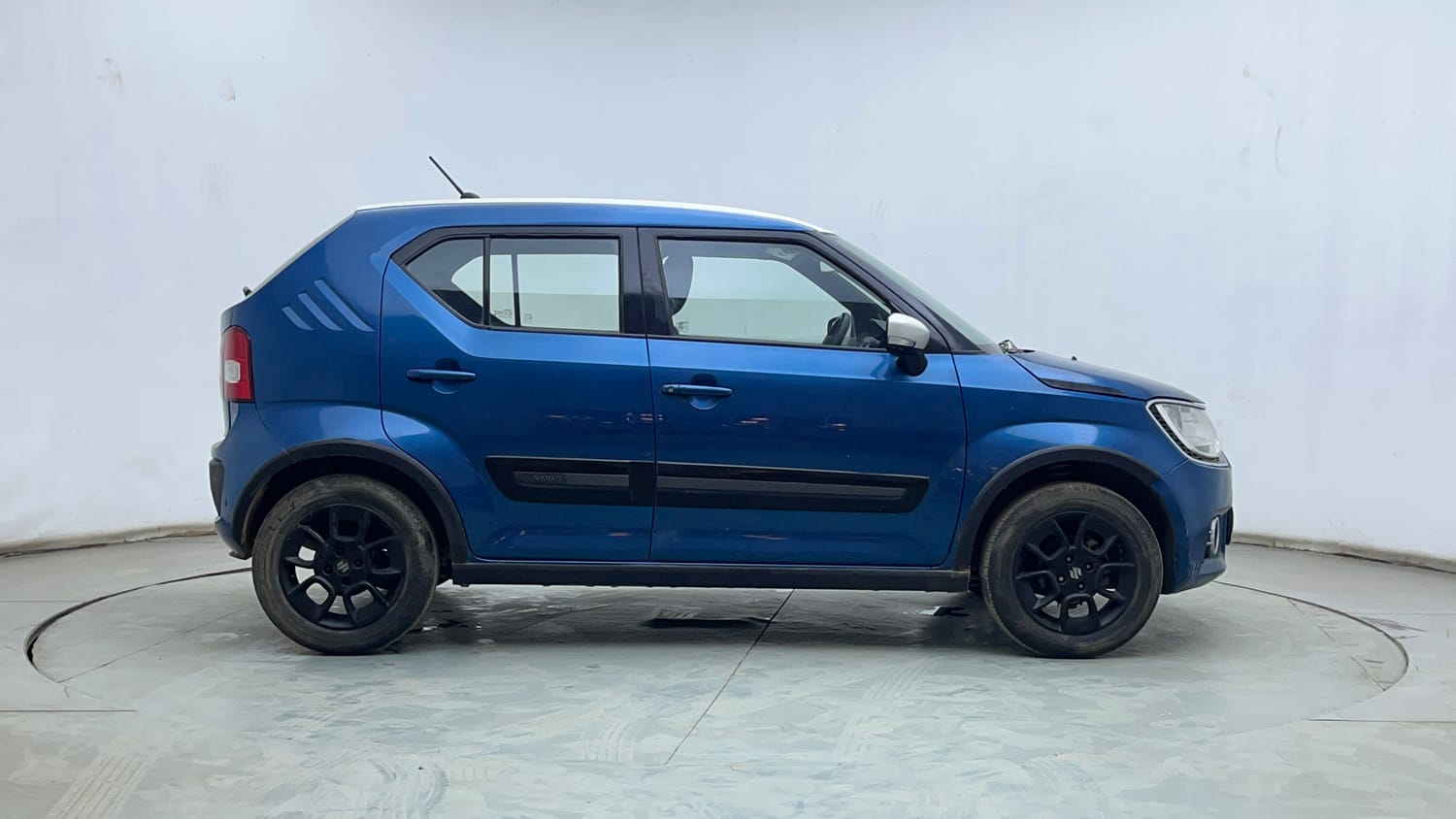 Used 2018 Maruti Suzuki Ignis Zeta 1.2 AMT Petrol Automatic exterior RIGHT SIDE VIEW