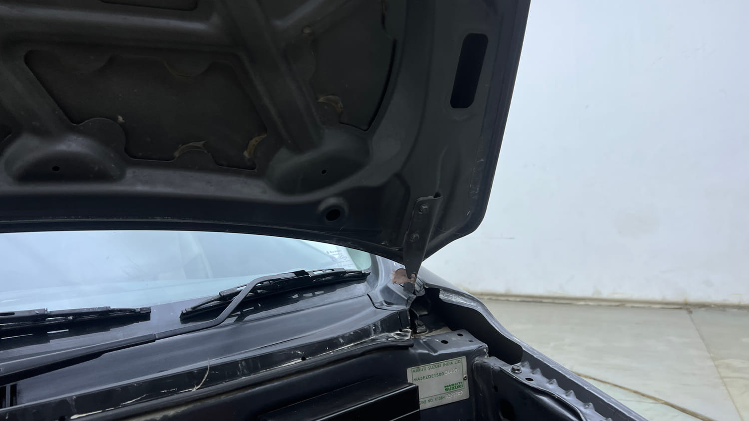 Used 2020 Maruti Suzuki Alto K10 VXi AMT Petrol Automatic engine ENGINE LEFT SIDE HINGE & APRON VIEW