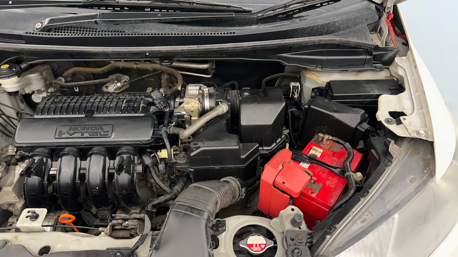 Used 2018 Honda Jazz V Petrol Petrol Manual engine ENGINE LEFT SIDE VIEW