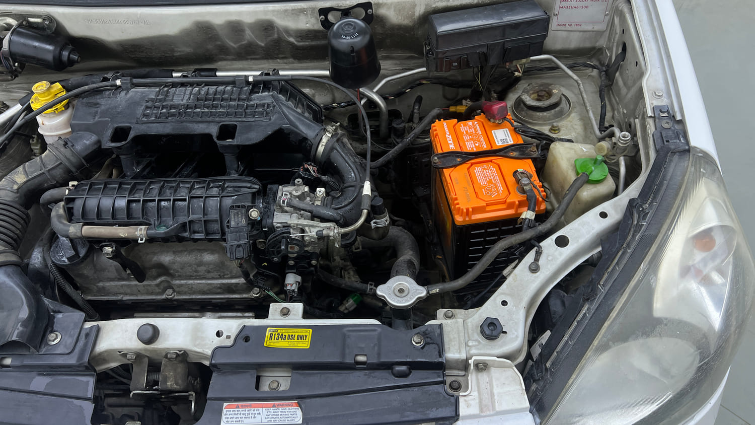 Used 2014 Maruti Suzuki Alto 800 Lxi Petrol Manual engine ENGINE LEFT SIDE VIEW