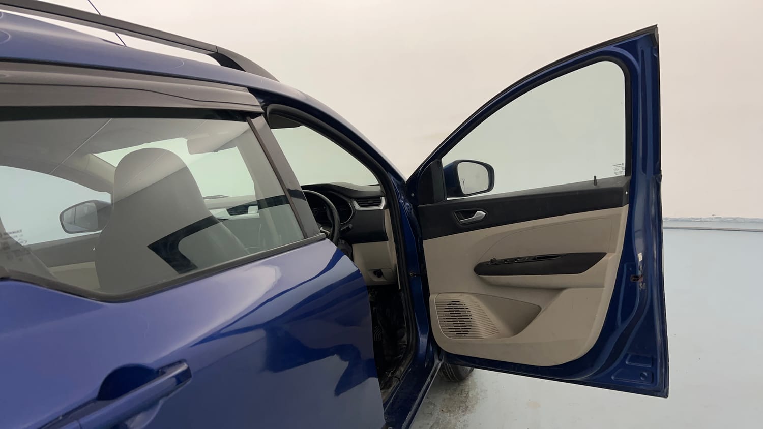 Used 2019 Renault Triber RXZ Petrol Manual interior RIGHT FRONT DOOR OPEN VIEW