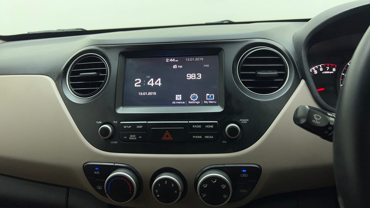 Used 2018 Hyundai Grand i10 Sportz 1.2 Kappa VTVT Petrol Manual top_features Integrated (in-dash) music system