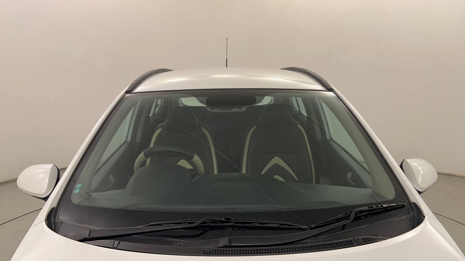 Used 2019 Hyundai Grand i10 Sportz 1.2 Kappa VTVT Petrol Manual exterior FRONT WINDSHIELD VIEW