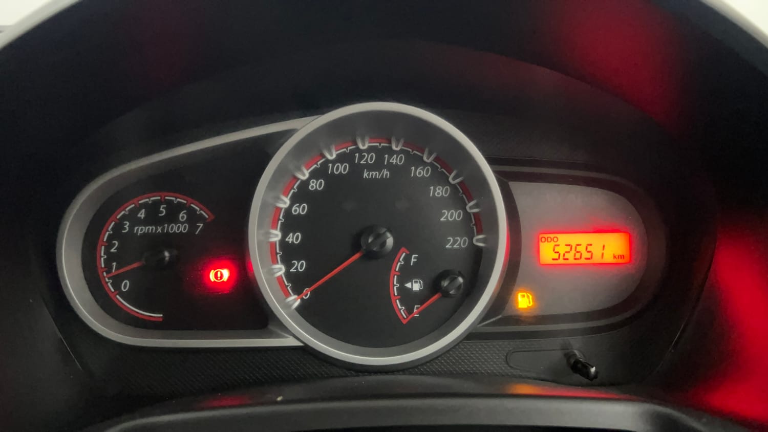 Used 2012 Ford Figo Duratec Petrol ZXI 1.2 Petrol Manual interior CLUSTERMETER VIEW