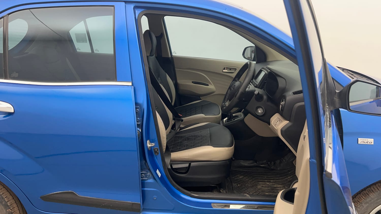 Used 2019 Hyundai Santro Sportz AMT Petrol Automatic interior RIGHT SIDE FRONT DOOR CABIN VIEW