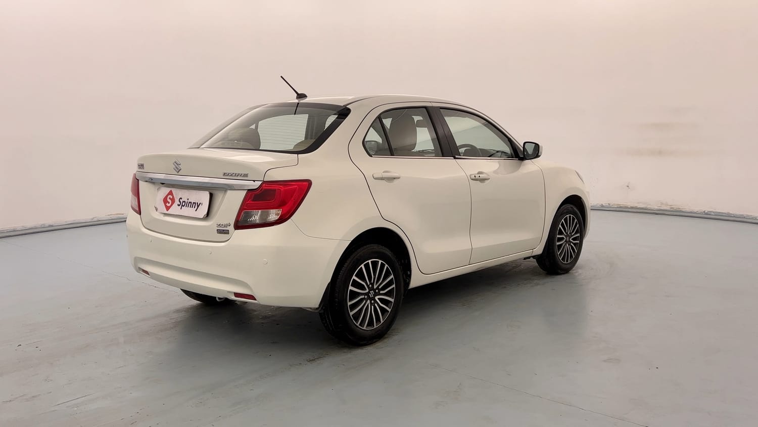 Used 2018 Maruti Suzuki Dzire ZDi Plus AMT Diesel Automatic exterior RIGHT REAR CORNER VIEW