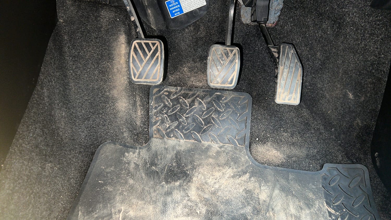 Used 2018 Maruti Suzuki Swift LXi Petrol Manual interior PEDALS VIEW