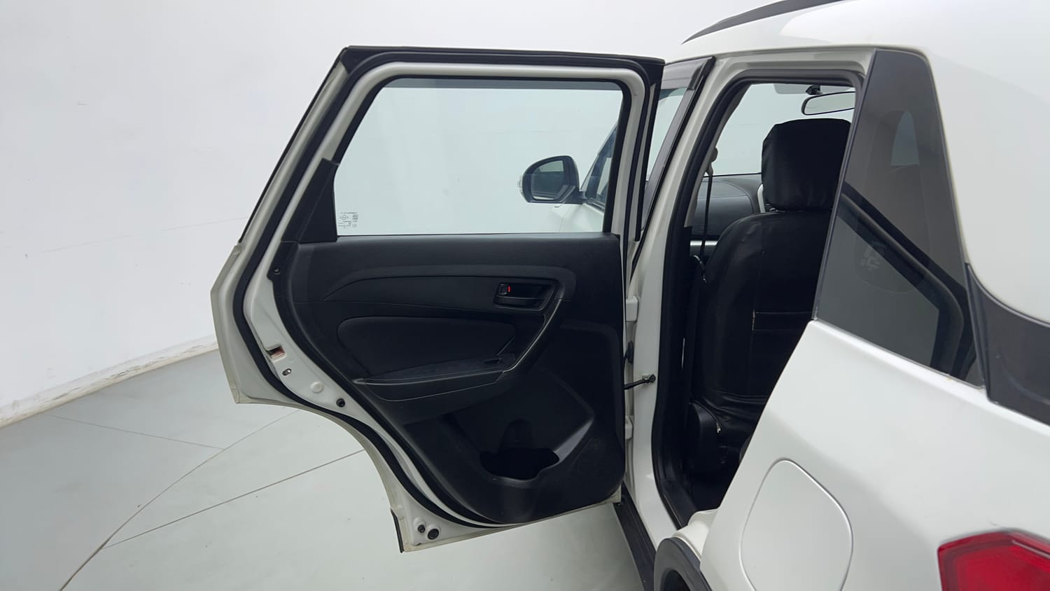 Used 2022 maruti-suzuki Vitara Brezza VXi Petrol Manual interior LEFT REAR DOOR OPEN VIEW