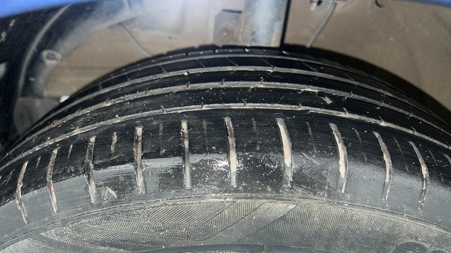 Used 2021 Maruti Suzuki Baleno Zeta Petrol Manual tyres LEFT FRONT TYRE TREAD VIEW
