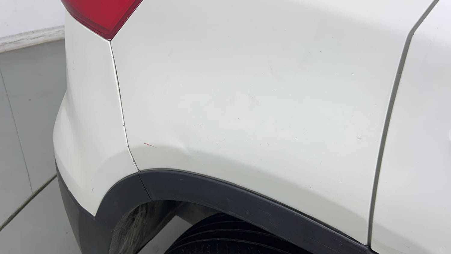 Used 2022 maruti-suzuki Vitara Brezza VXi Petrol Manual dents MINOR SCRATCH