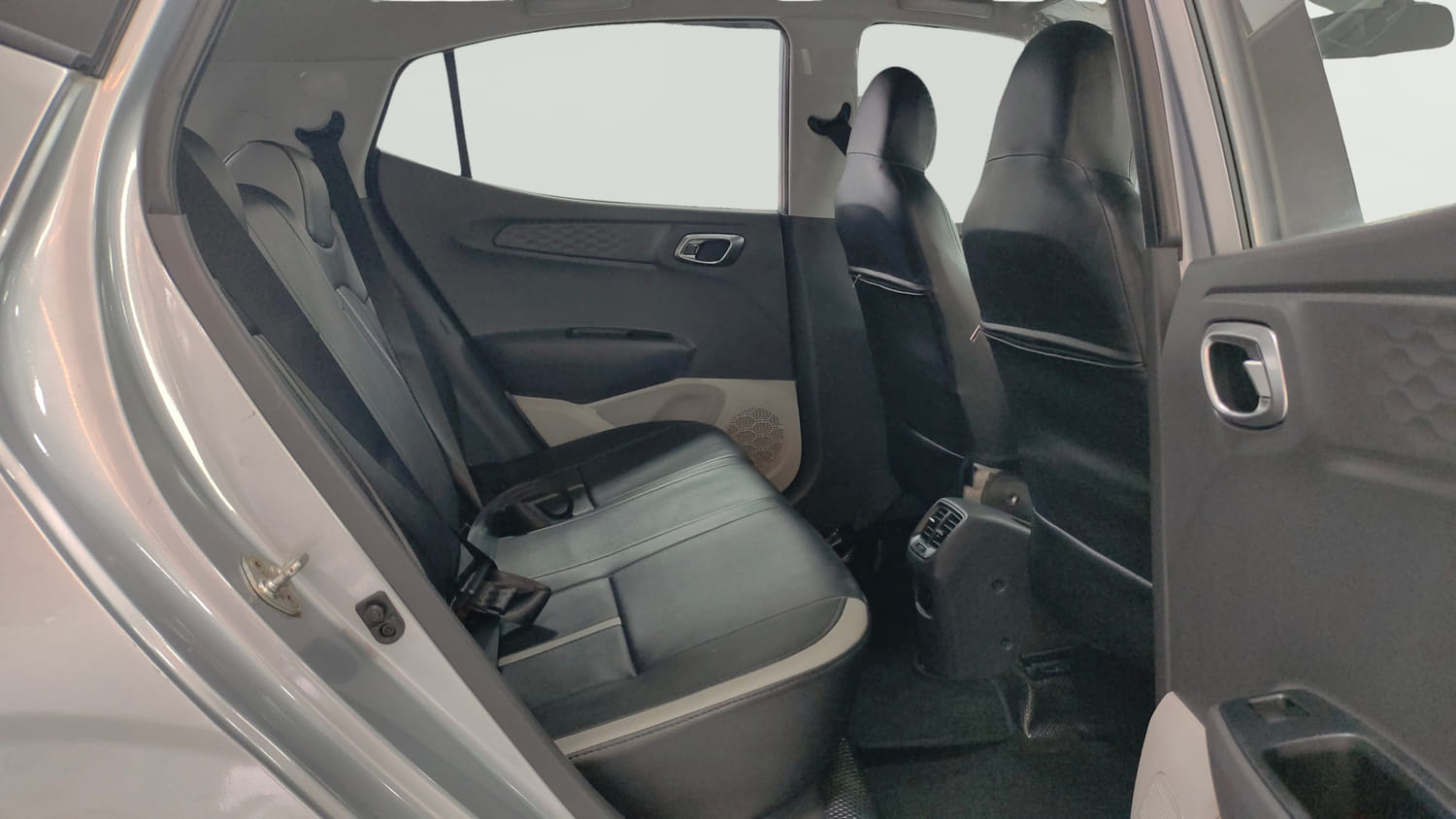 Used 2021 Hyundai Grand i10 Nios Sportz AMT 1.2 Kappa VTVT Petrol Automatic interior RIGHT SIDE REAR DOOR CABIN VIEW