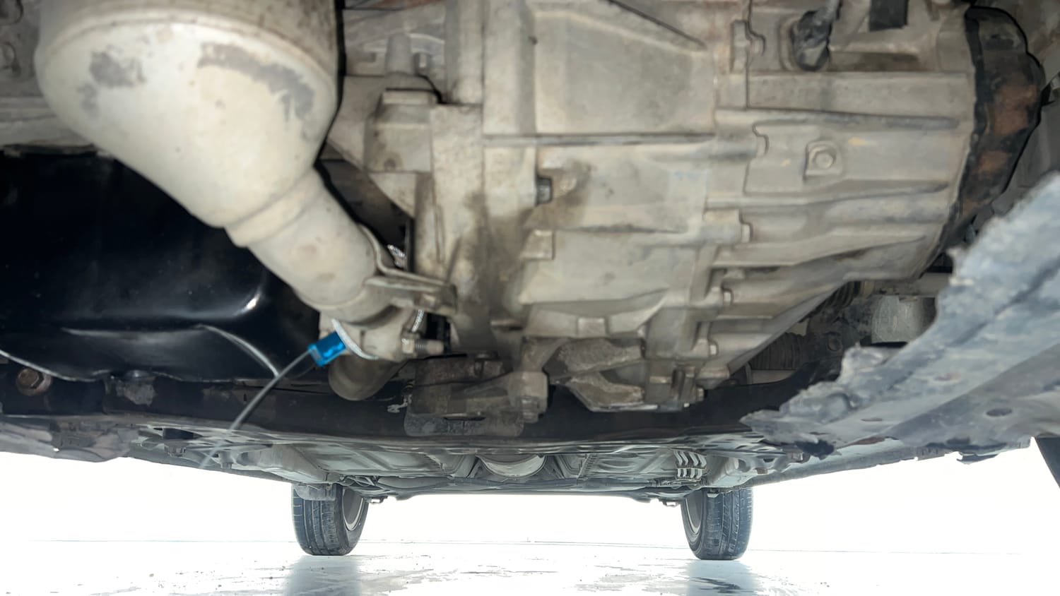 Used 2018 Maruti Suzuki Dzire ZDi Plus AMT Diesel Automatic extra FRONT LEFT UNDERBODY VIEW
