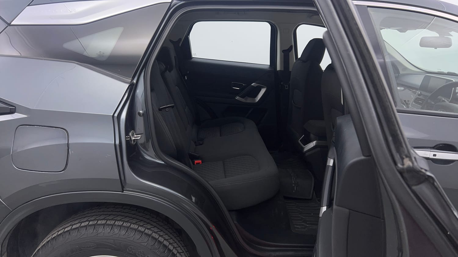 Used 2019 Tata Harrier XT Diesel Manual interior RIGHT SIDE REAR DOOR CABIN VIEW
