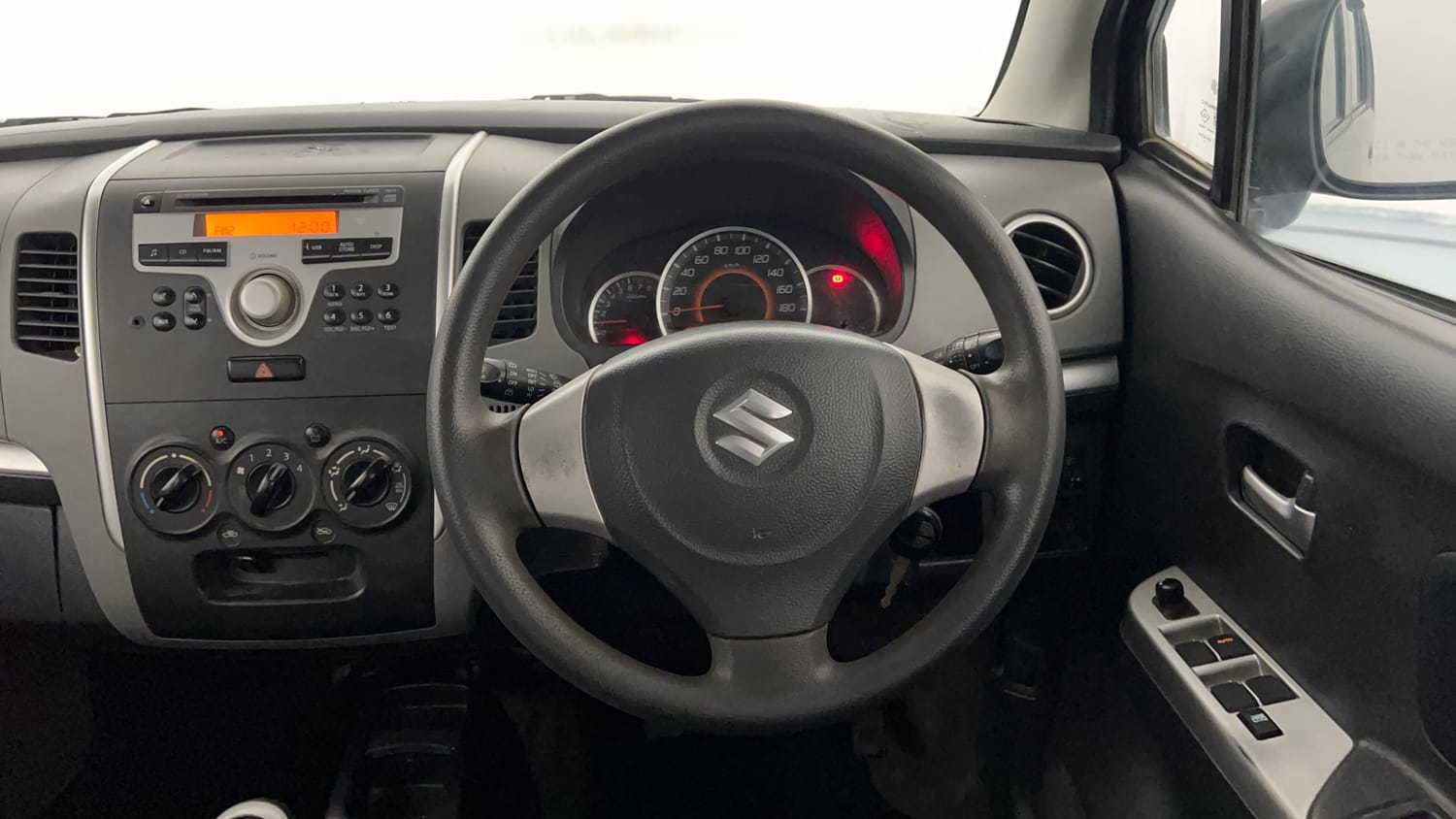 Used 2012 Maruti Suzuki Wagon R 1.0 VXi Petrol Manual interior STEERING VIEW