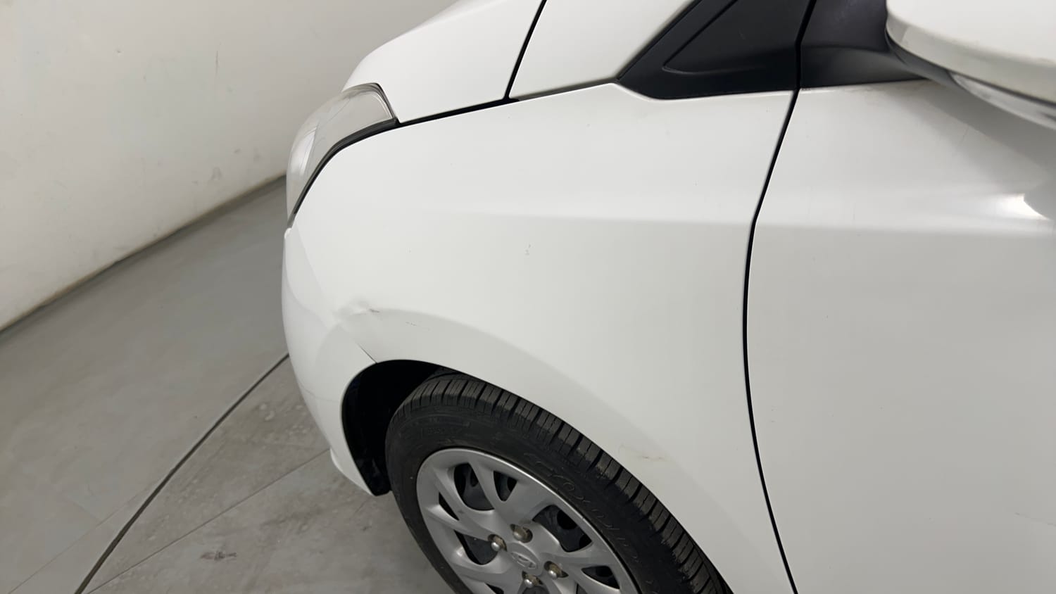 Used 2019 Hyundai Grand i10 Sportz 1.2 Kappa VTVT Petrol Manual dents MINOR DENT