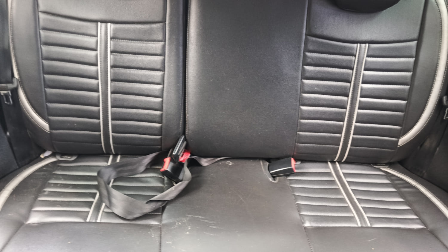 Used 2018 Maruti Suzuki Baleno Zeta 1.2 Petrol Manual interior REAR SEAT CONDITION VIEW